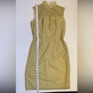 Elegant Gold Sleeveless Dress Custom Made Vintage Knee High Dress